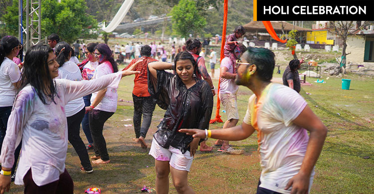 Holi Party in Rishikesh